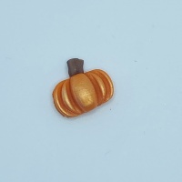 Teeny tiny pumpkin